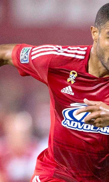 FC Dallas defeats Vancouver in Knockout Round after controversial penalty award